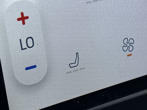 Used 2022 Ford Edge SEL image 32