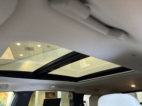 Certified 2025 INFINITI QX60 Pure image 19