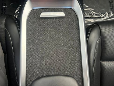 Used 2024 Lucid Air Pure RWD image 51