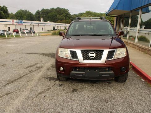 Used 2016 Nissan Frontier PRO-4X w/ Pro-4x Luxury Package AWD/4WD image 2