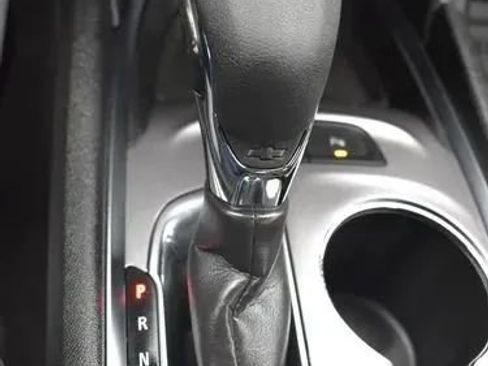 Used 2025 Chevrolet Malibu LT FWD image 34