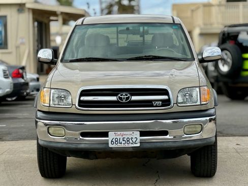 Used 2002 Toyota Tundra SR5 image 2