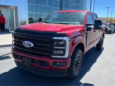 Used 2026 Ford F350 Platinum AWD/4WD image 2