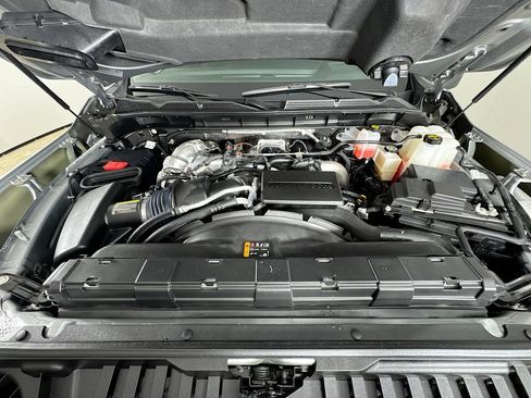 Used 2025 GMC Sierra 3500 Denali w/ Denali Reserve Package AWD/4WD image 26