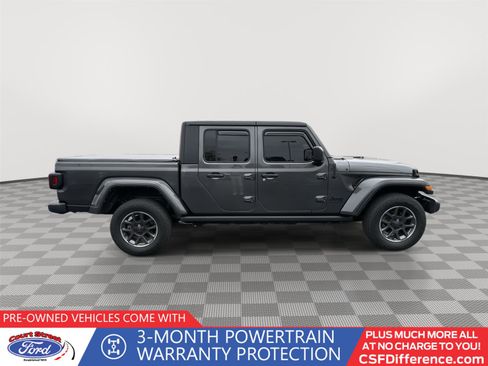 Used 2022 Jeep Gladiator Sport image 8