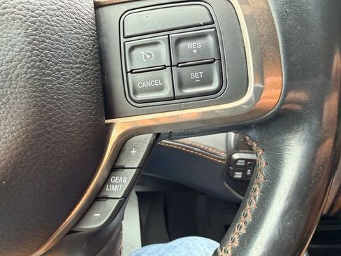 Used 2021 RAM 2500 Limited AWD/4WD image 30
