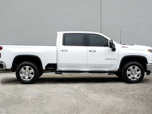 Used 2020 Chevrolet Silverado 2500 LTZ w/ LTZ Premium Package AWD/4WD image 7