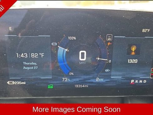Used 2024 Chevrolet Equinox EV LT FWD image 14