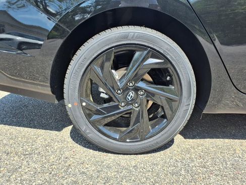 New 2026 Hyundai Elantra Sport FWD image 5