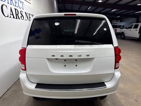 Used 2019 Dodge Grand Caravan SE w/ Power Convenience Group I image 7
