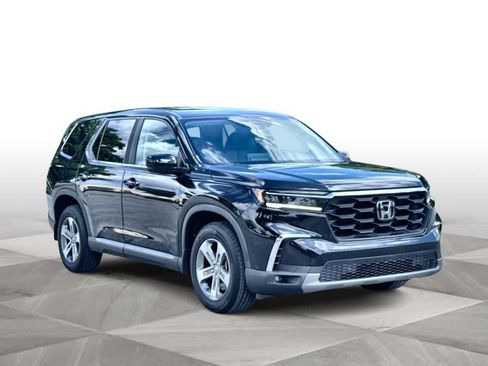 Used 2023 Honda Pilot EX-L image 2