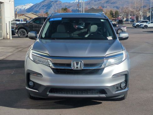 Certified 2019 Honda Pilot Touring image 11