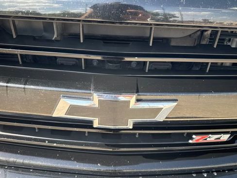 Used 2017 Chevrolet Silverado 1500 LTZ Z71 w/ LTZ Plus Package AWD/4WD image 32