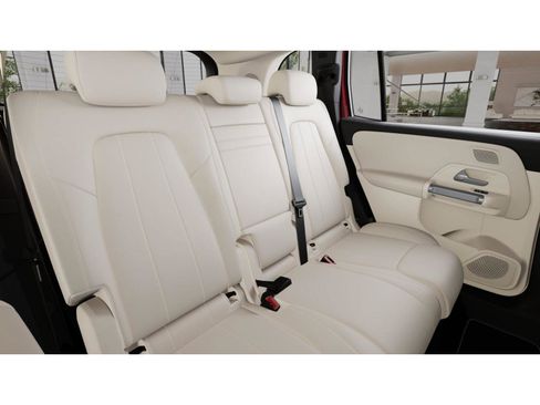 New 2026 Mercedes-Benz GLB 250 image 6