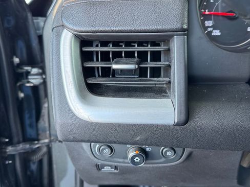 Used 2020 GMC Terrain SLT image 36