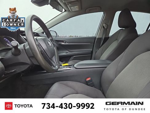 Used 2019 Toyota Camry LE image 13