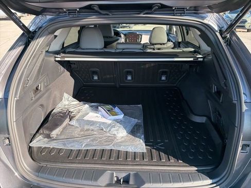 Used 2025 Subaru Outback Limited w/ Popular Package #2 image 19