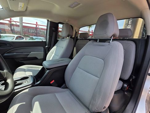 Used 2015 Chevrolet Colorado W/T w/ WT Convenience Package RWD image 24
