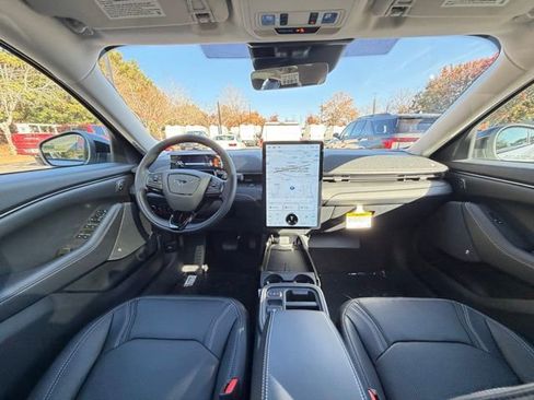 New 2025 Ford Mustang Mach-E Premium image 11