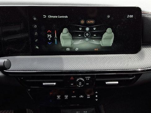 Certified 2025 Nissan Kicks SR AWD/4WD image 16