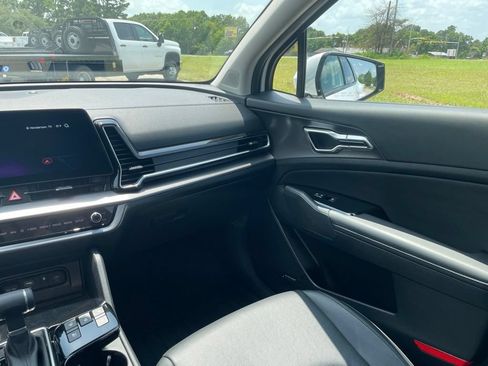Used 2025 Kia Sportage SX FWD image 33