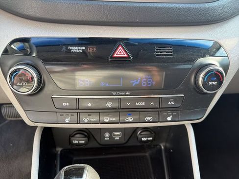 Used 2018 Hyundai Tucson Value FWD image 20