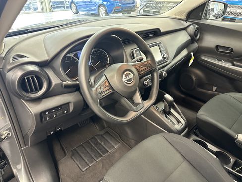Used 2025 Nissan Kicks Play S image 21