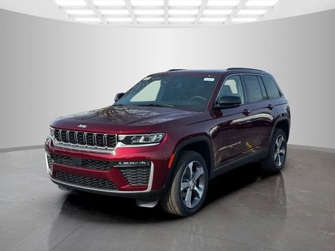 New 2026 Jeep Grand Cherokee Limited image 3