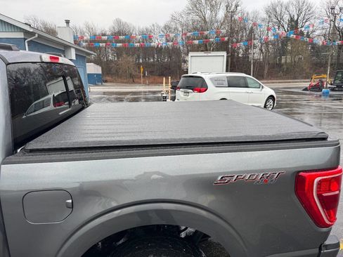 Used 2022 Ford F150 XLT w/ Equipment Group 302A High AWD/4WD image 13