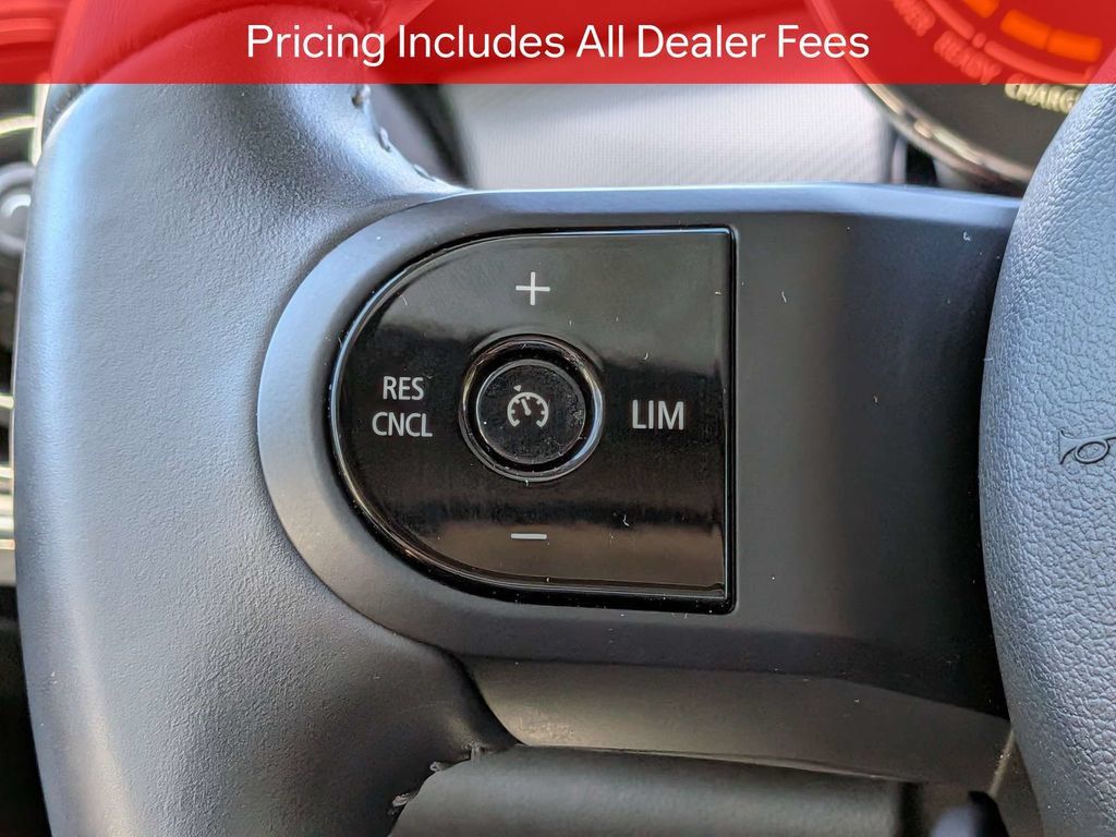 Used 2023 MINI Cooper SE FWD image 27