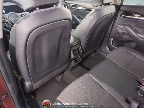 Certified 2025 Kia Seltos S image 25
