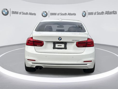 Used 2018 BMW 330i Sedan RWD image 22