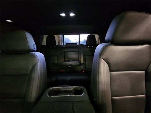 Certified 2025 Chevrolet Silverado 1500 LTZ w/ LTZ Premium Package image 34