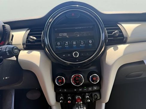 Used 2015 MINI Cooper S FWD image 15