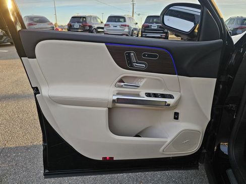 New 2026 Mercedes-Benz GLB 250 GLB  250 image 11