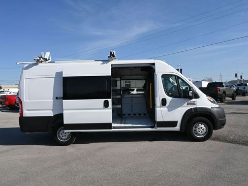 Used 2022 RAM ProMaster 3500 FWD image 4