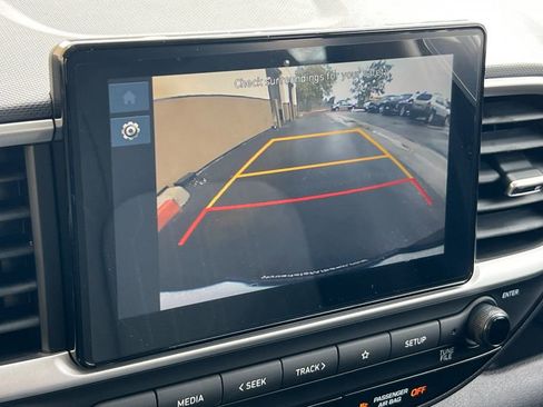 New 2026 Hyundai Venue SE image 17