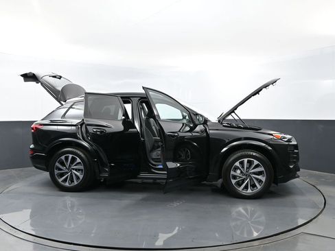 New 2027 Audi Q6 e-tron Premium AWD/4WD image 30