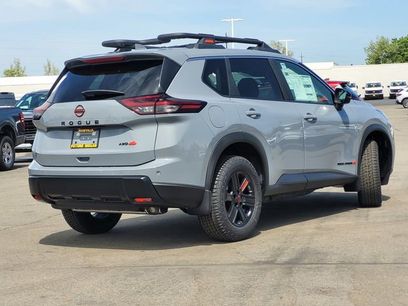 New 2026 Nissan Rogue SV