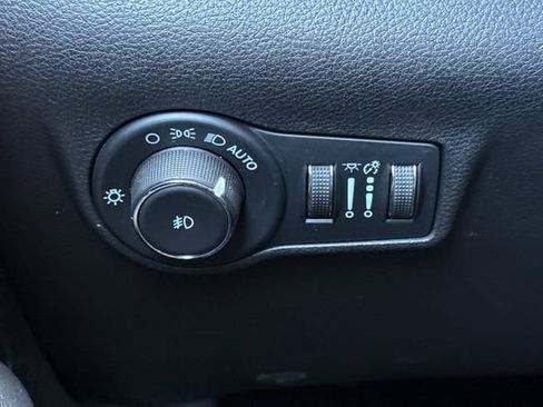 Used 2022 Jeep Compass Trailhawk w/ Trailhawk Elite Group AWD/4WD image 43