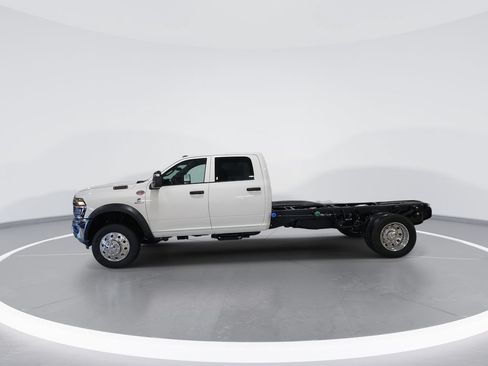 New 2026 RAM 4500 Tradesman AWD/4WD image 5