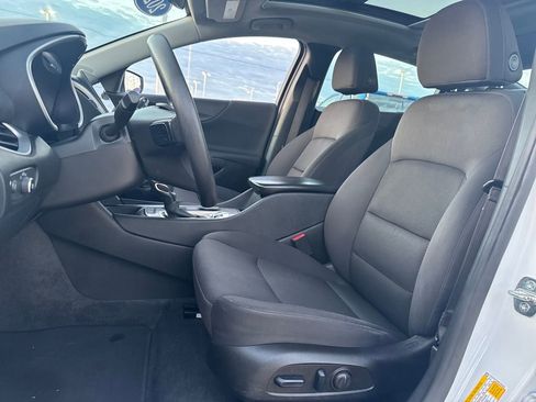 Used 2024 Chevrolet Malibu LT image 16