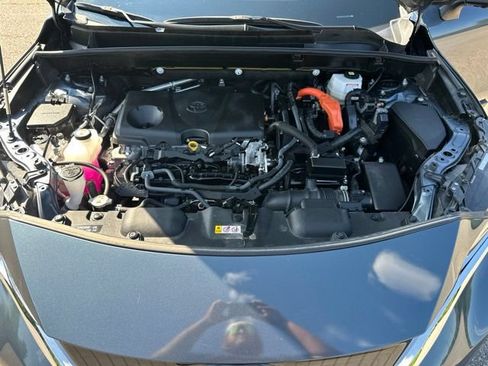 Used 2022 Toyota Venza Limited w/ Advanced Technology Package AWD/4WD image 31