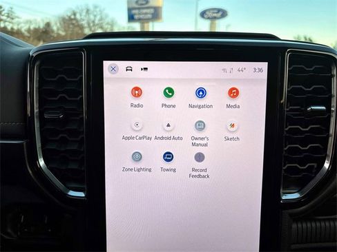 Used 2025 Ford Ranger Lariat w/ FX4 Off-Road Package image 24