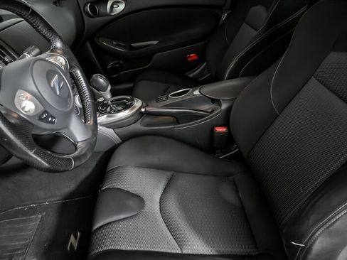 Used 2018 Nissan 370Z Coupe image 17