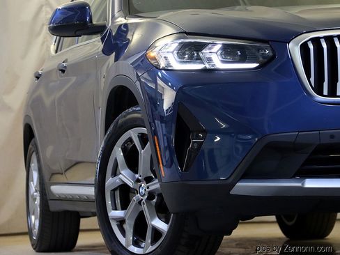 Certified 2024 BMW X3 xDrive30i image 4