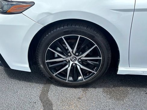 Used 2024 Toyota Camry SE FWD image 25