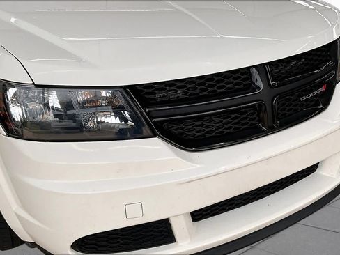 Used 2018 Dodge Journey SE w/ Popular Equipment Group FWD image 28