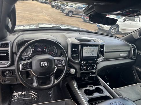 Used 2024 RAM 1500 Laramie AWD/4WD image 21