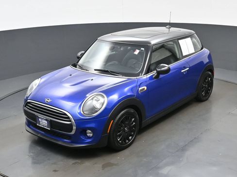 Used 2019 MINI Cooper 2-Door Hardtop FWD image 33